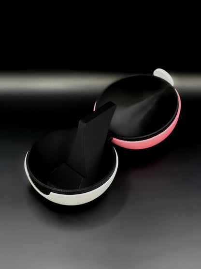 PokéBall Display - lyserosa