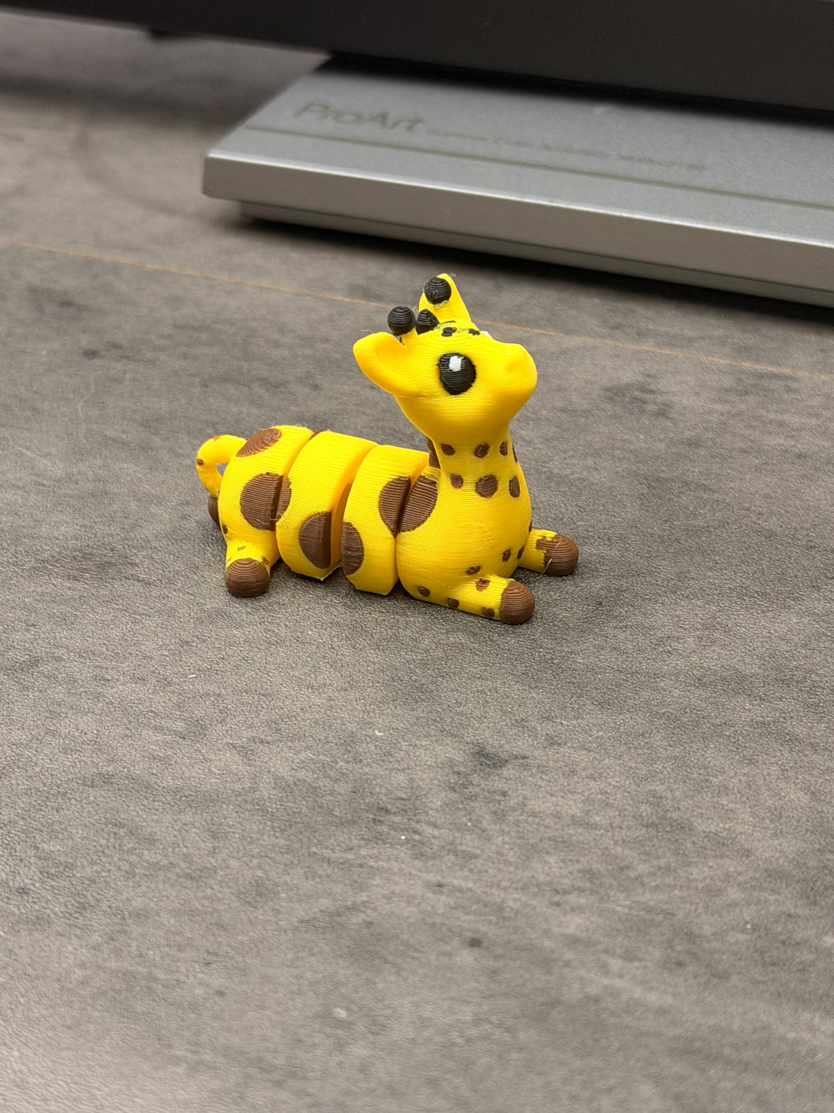 SALG - giraffen Gustav