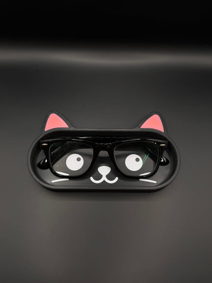 Brillekatt - svart og hvit variant