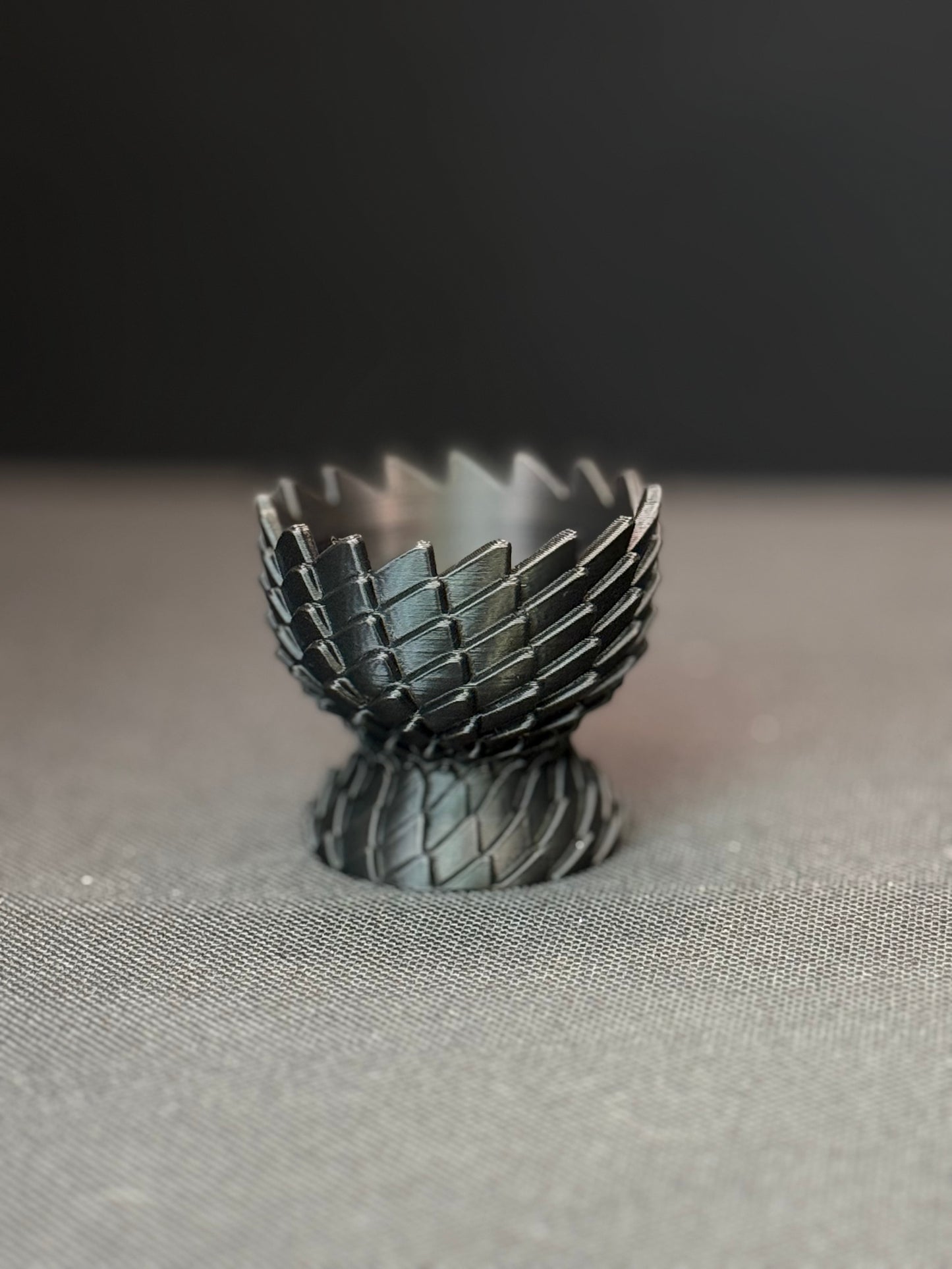 Dragon Scale eggholder