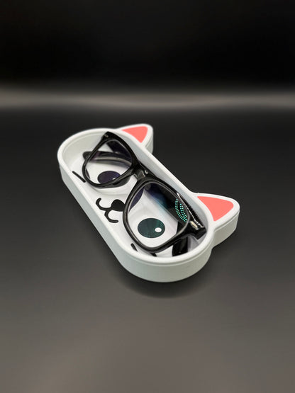 Brillekatt - svart og hvit variant