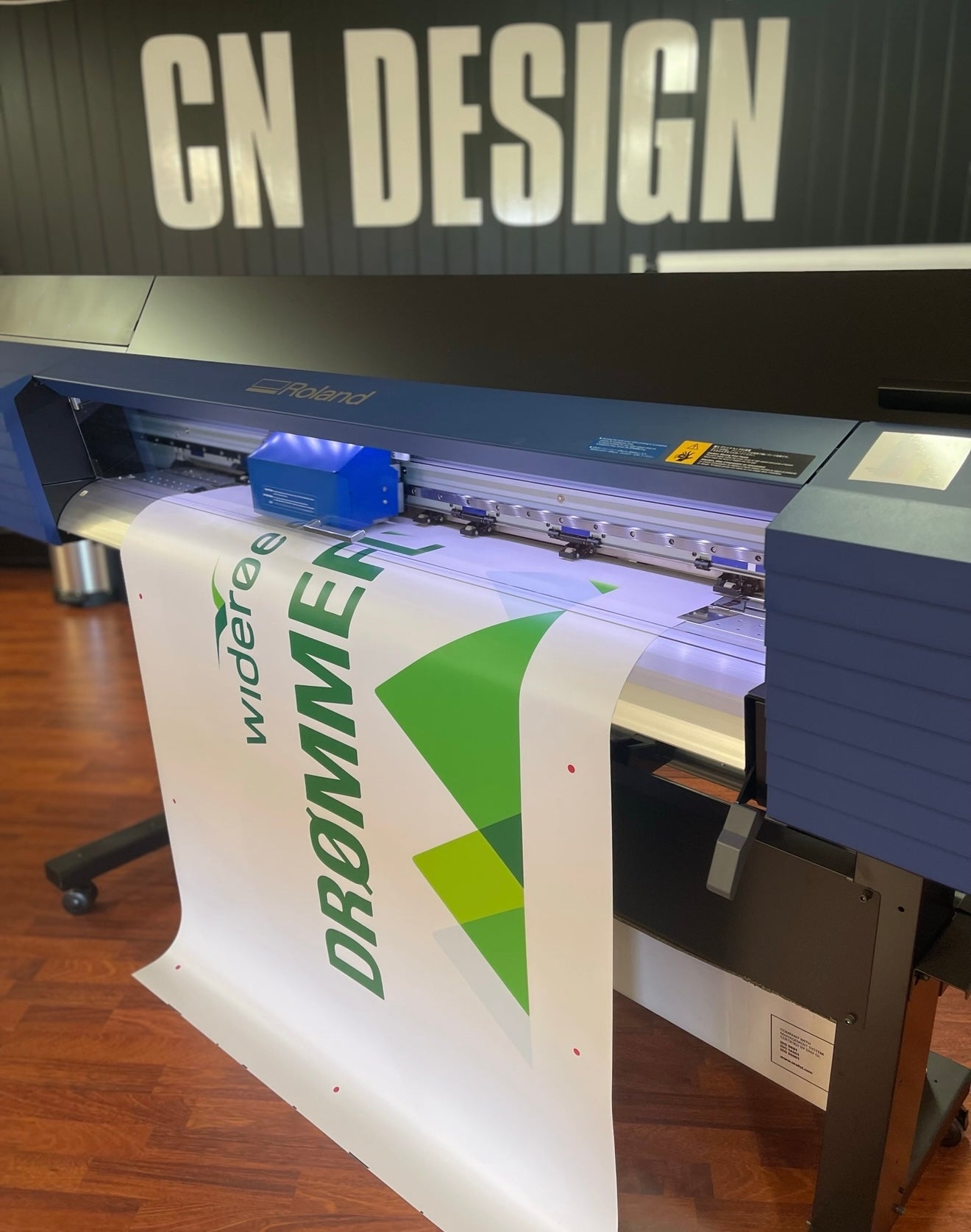 Banner på løpemeter – ferdig printet og maljet