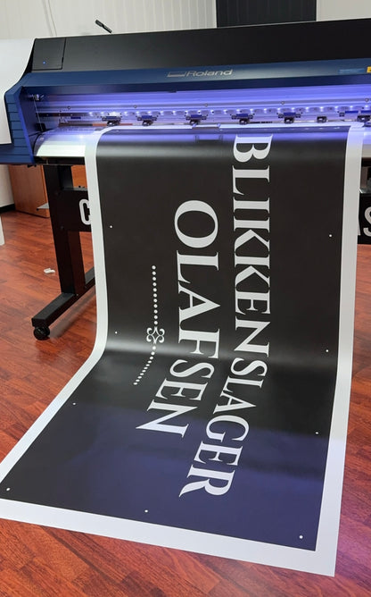 Banner på løpemeter – ferdig printet og maljet