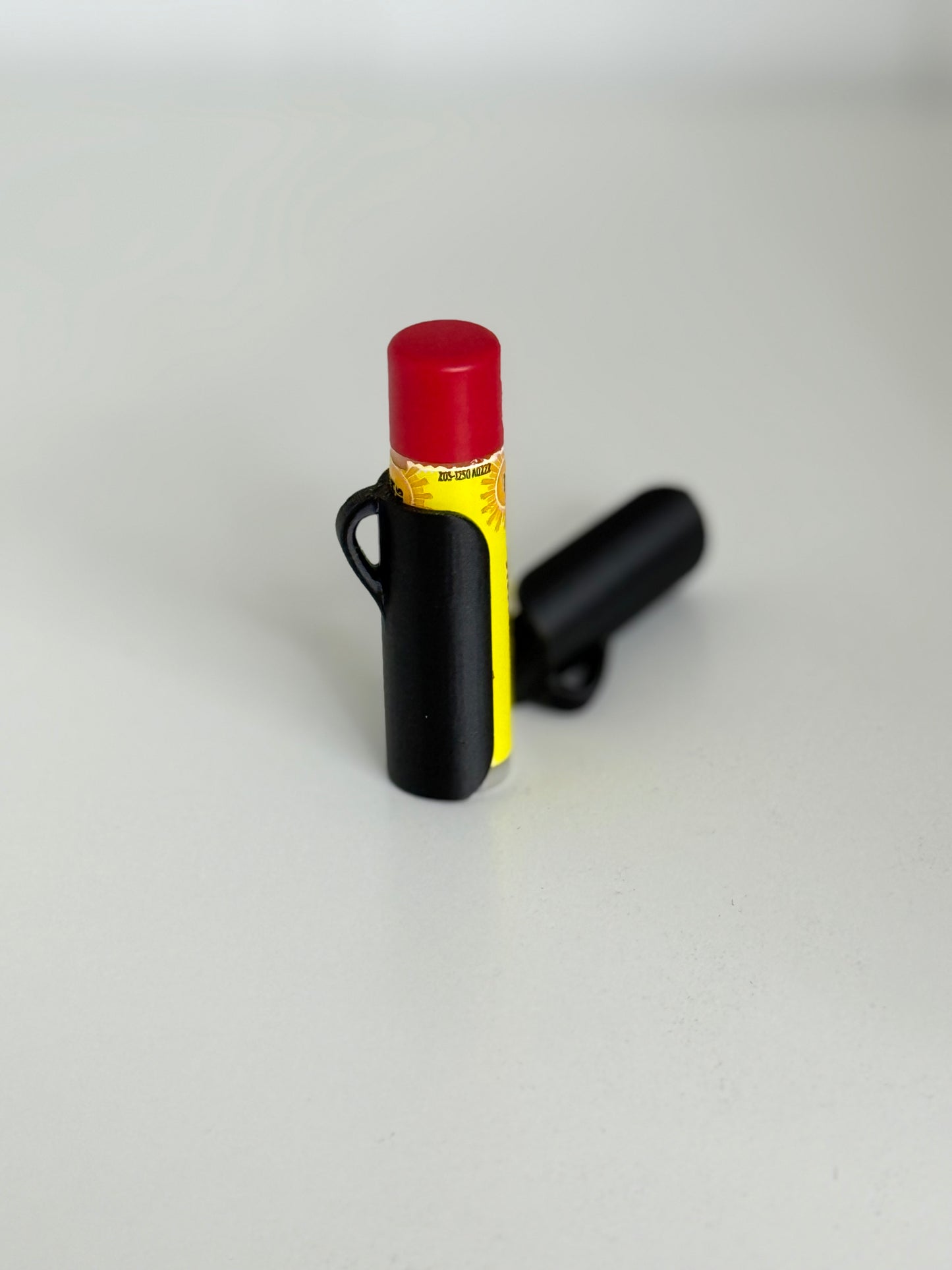Lypsyl holder